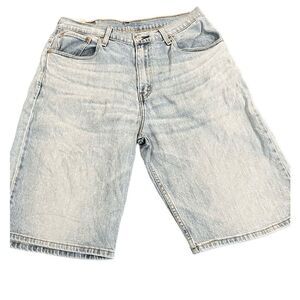 Levi’s 569 Jean  Bermuda Shorts size 33